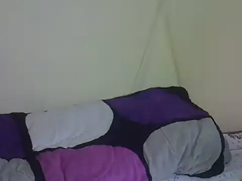 Snapshot of sexy_carolyne chatting on March 14, 8:32 am sexy carolyne online show from March 14, 8:32 am