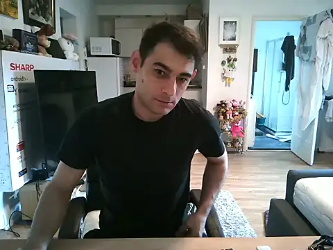 mihaimichael online show from December 4, 12:58 pm