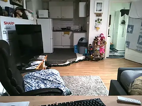 mihaimichael online show from December 21, 11:50 am