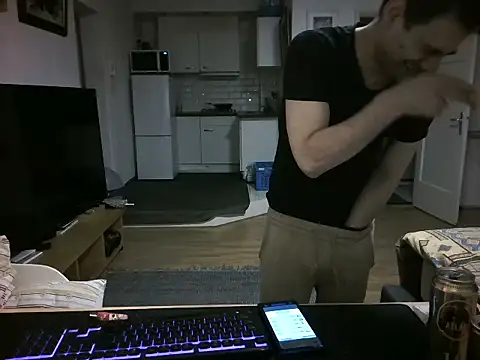 mihaimichael online show from April 28, 1:26 am