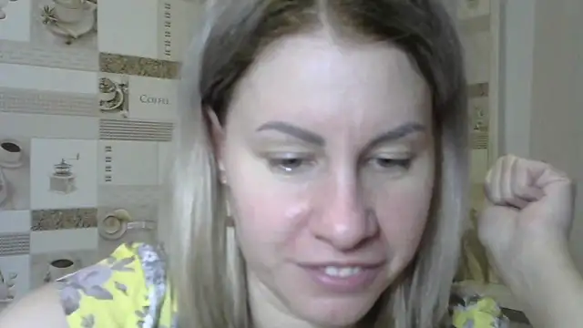 Snapshot of TherestlessKitty chatting on December 24, 9:06 am TherestlessKitty online show from December 24, 9:06 am