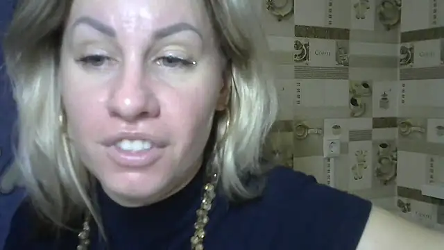 Snapshot of TherestlessKitty chatting on February 1, 10:26 am TherestlessKitty online show from February 1, 10:26 am