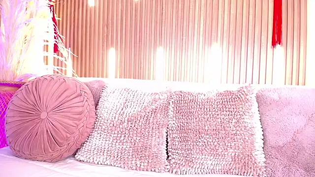 Tayzon Foxxx online show from June 5, 8:36 pm