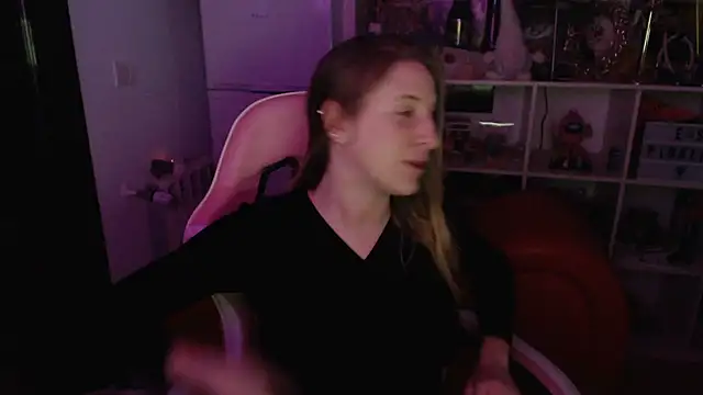 Pinkyladyxxx online show from January 4, 10:13 pm