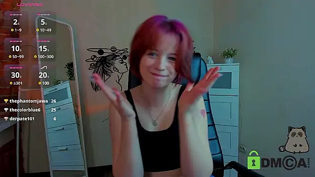 Alina Mills online show from December 6, 1:44 pm