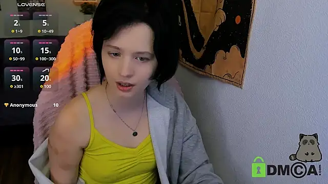 Alina Mills online show from December 13, 1:55 pm