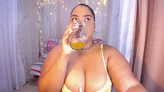 Ana off alana online show from March 8, 11:07 pm