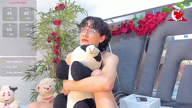 Black Rose2 online show from February 16, 6:10 pm