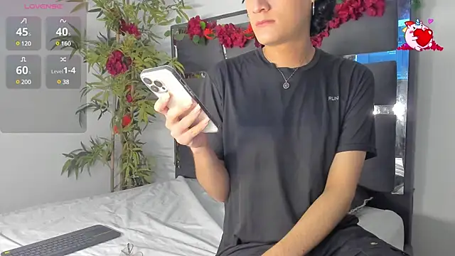 Black Rose2 online show from March 18, 11:41 am