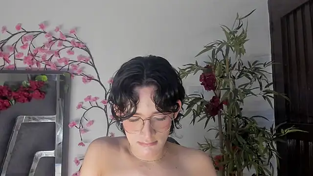 Black Rose2 online show from September 12, 12:05 pm