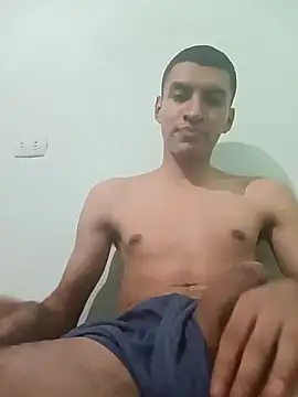 Rogersmit2 online show from December 27, 9:00 pm