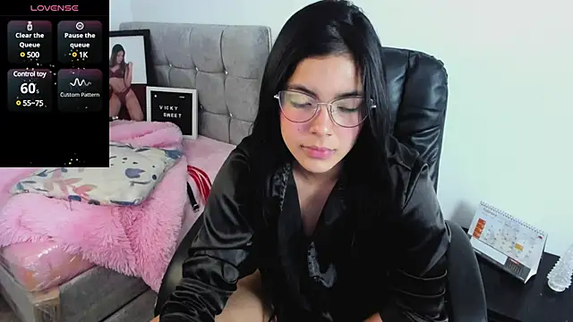  Vicky sweet online show from February 7, 11:55 pm