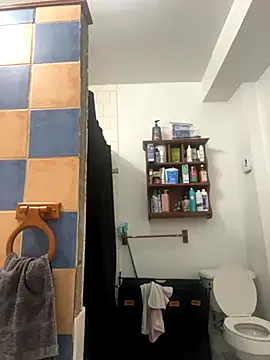 Goddess Nafeesha online show from November 7, 5:35 pm