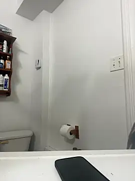 Goddess Nafeesha online show from January 14, 12:05 am