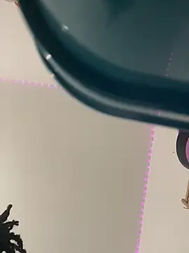 Goddess Nafeesha online show from February 1, 9:35 pm