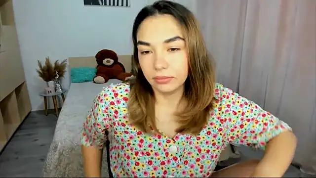 Alexa Dolly12 online show from November 17, 6:41 am