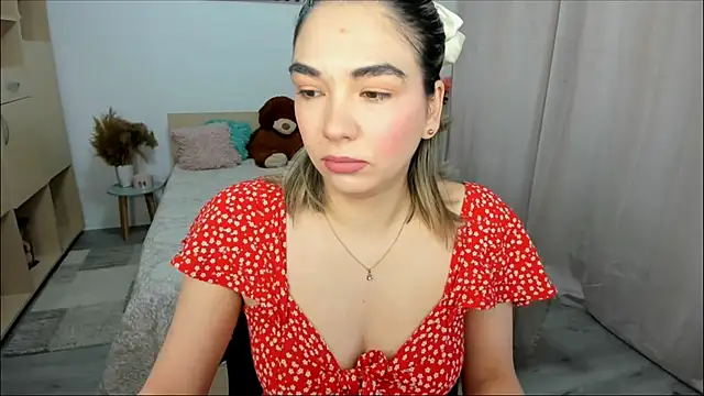 Alexa Dolly12 online show from March 10, 7:46 am