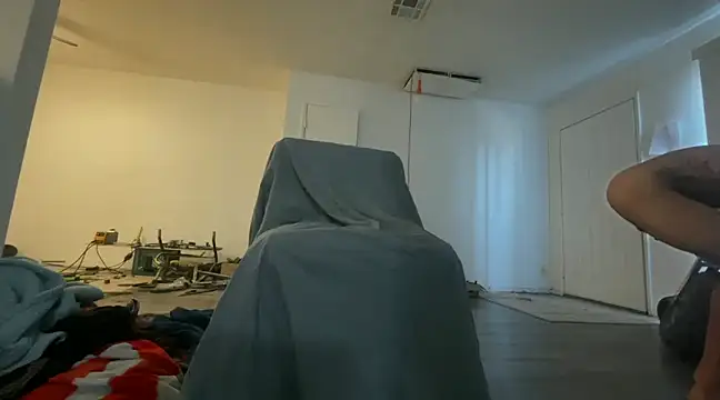 Snapshot of freakzmexx chatting on December 19, 7:40 pm freakzmexx online show from December 19, 7:40 pm