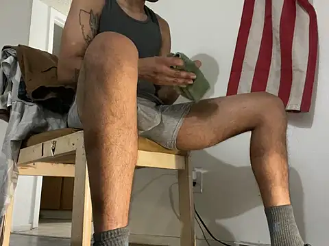 Snapshot of freakzmexx chatting on March 6, 6:30 am freakzmexx online show from March 6, 6:30 am