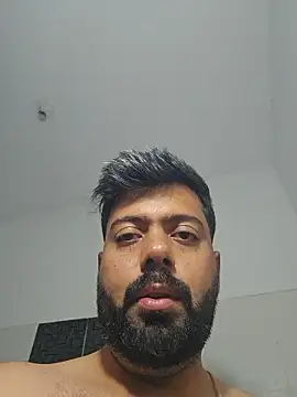 Hornie small Dick01 online show from January 9, 4:32 pm