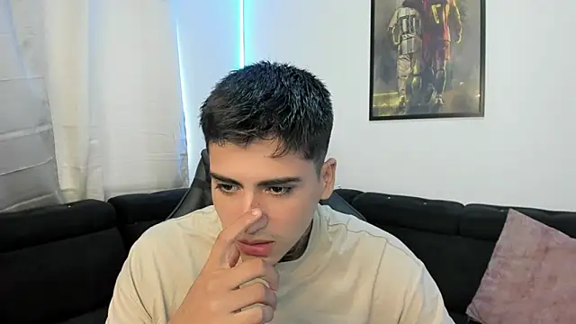 mad maxxx2 online show from February 7, 1:53 pm