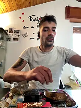 fisicato online show from October 8, 2:47 pm