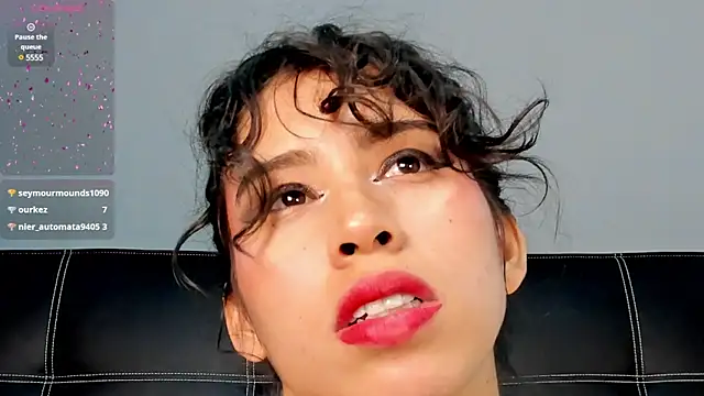 Snapshot of purplay_98 chatting on January 18, 2:03 am purplay 98 online show from January 18, 2:03 am