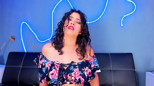 Snapshot of purplay_98 chatting on October 5, 12:31 am purplay 98 online show from October 5, 12:31 am