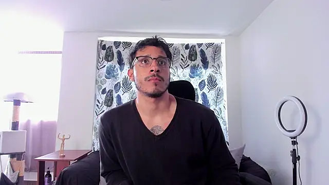 JayMarcos  online show from November 23, 3:45 pm