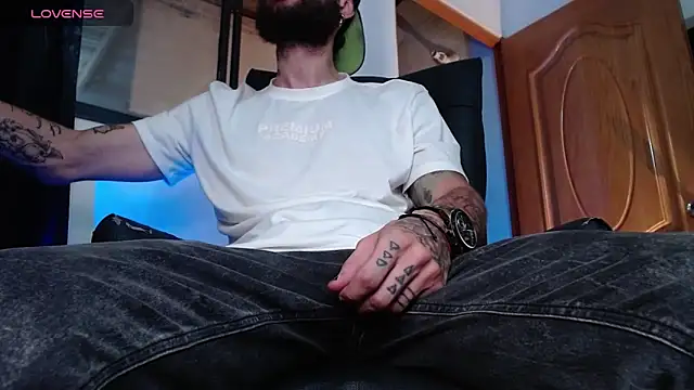 ren stipee online show from March 3, 12:48 am