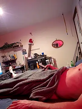 Snapshot of BigDDave6979 chatting on February 1, 7:51 am BigDDave6979 online show from February 1, 7:51 am