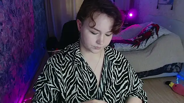 Jenny Fox online show from July 4, 5:13 am