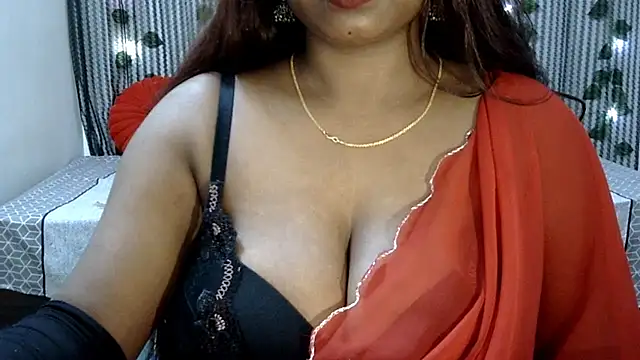 Radhika Singhaniya online show from December 26, 9:44 am