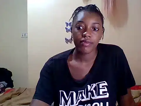 Snapshot of Zara_Twilight chatting on March 19, 3:41 am Zara Twilight online show from March 19, 3:41 am