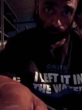 C8L3U online show from March 26, 4:29 am