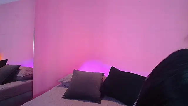 Nicolette ks  online show from January 6, 12:57 pm