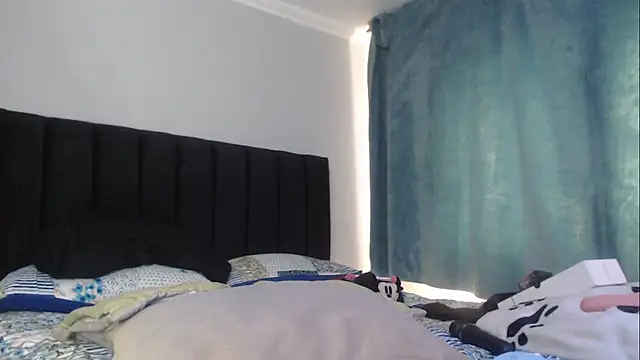 Nicolette ks  online show from January 29, 7:43 pm