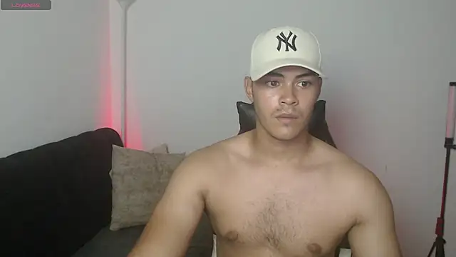 Iamdylan777 online show from June 21, 2:58 am