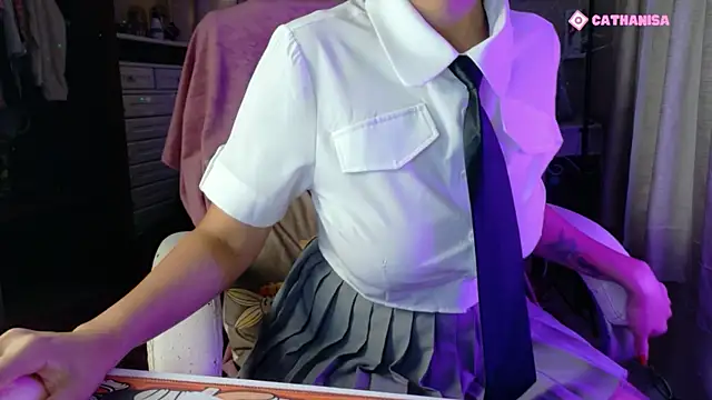 AllisonCatUwU online show from October 18, 3:35 pm