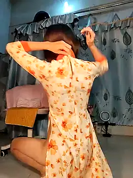 Snapshot of Kami_gaam chatting on January 4, 4:01 am Kami gaam online show from January 4, 4:01 am