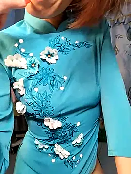 Snapshot of Kami_gaam chatting on February 17, 12:48 pm Kami gaam online show from February 17, 12:48 pm