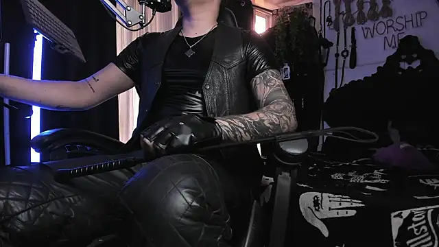 Snapshot of allanhurtss chatting on February 6, 6:35 pm allanhurtss online show from February 6, 6:35 pm