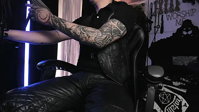 Snapshot of allanhurtss chatting on February 19, 6:10 pm allanhurtss online show from February 19, 6:10 pm