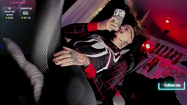 Snapshot of allanhurtss chatting on October 18, 5:14 pm allanhurtss online show from October 18, 5:14 pm