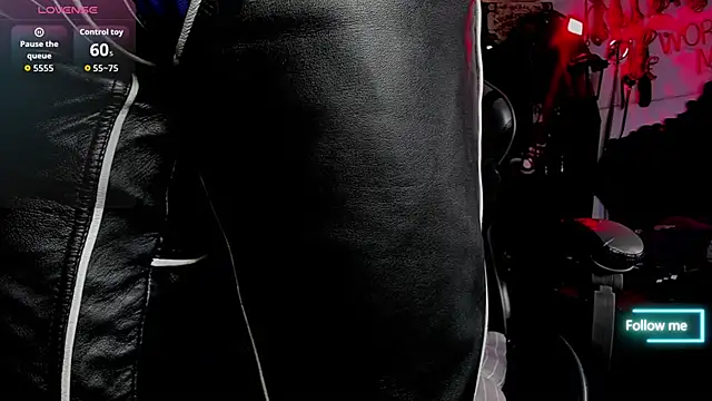 Snapshot of allanhurtss chatting on November 11, 6:52 pm allanhurtss online show from November 11, 6:52 pm