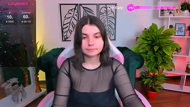 Snapshot of Viola__Shy chatting on January 17, 3:12 am Viola Shy online show from January 17, 3:12 am
