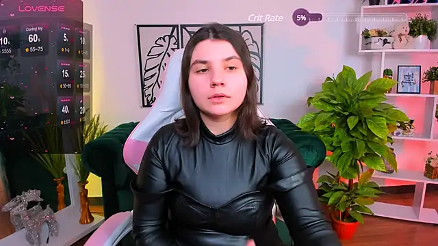 Snapshot of Viola__Shy chatting on January 17, 9:28 pm Viola Shy online show from January 17, 9:28 pm