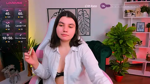 Snapshot of Viola__Shy chatting on January 18, 3:42 am Viola Shy online show from January 18, 3:42 am