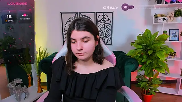 Snapshot of Viola__Shy chatting on January 29, 12:12 am Viola Shy online show from January 29, 12:12 am