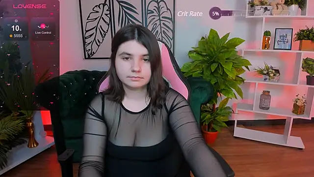 Snapshot of Viola__Shy chatting on February 16, 12:08 am Viola Shy online show from February 16, 12:08 am
